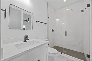 3317 W Napoleon Ave, Tampa, FL 33611 - Photo 31