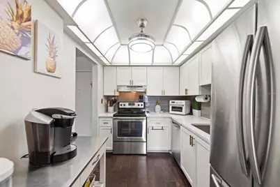 255 Dolphin Point #508, Clearwater Beach, FL 33767 - Photo 19