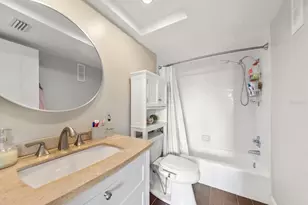 255 Dolphin Point, Clearwater Beach, FL 33767 - Photo 31