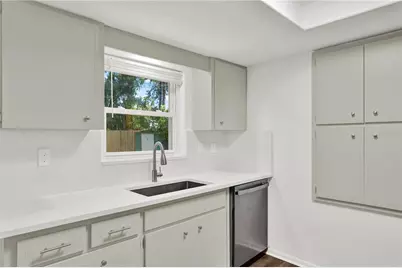 980 5th Avenue NE, Largo, FL 33770 - Photo 9