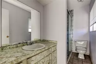 965 Whitman Dr, Sarasota, FL 34243 - Photo 13