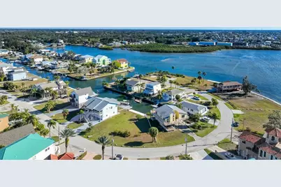 6424 Driftwood Drive, Hudson, FL 34667 - Photo 13