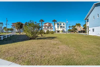 6424 Driftwood Drive, Hudson, FL 34667 - Photo 5