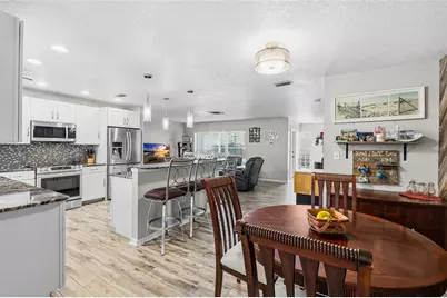 6801 15th Street S, Saint Petersburg, FL 33705 - Photo 15
