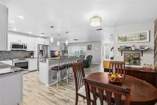 6801 15th St S, Saint Petersburg, FL 33705 - Photo 15