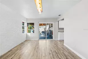 6801 15th St S, Saint Petersburg, FL 33705 - Photo 15