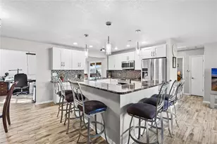 6801 15th St S, Saint Petersburg, FL 33705 - Photo 11