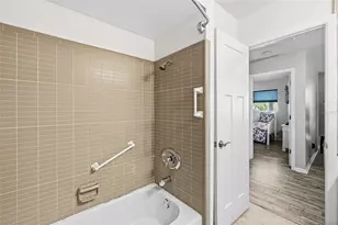 6801 15th St S, Saint Petersburg, FL 33705 - Photo 23