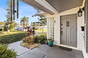6801 15th St S, Saint Petersburg, FL 33705 - Photo 3