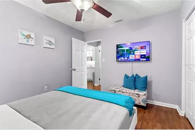5596 100th Way N, Saint Petersburg, FL 33708 - Photo 9