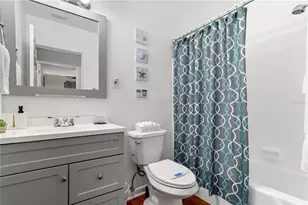 5596 100th Way N, Saint Petersburg, FL 33708 - Photo 9