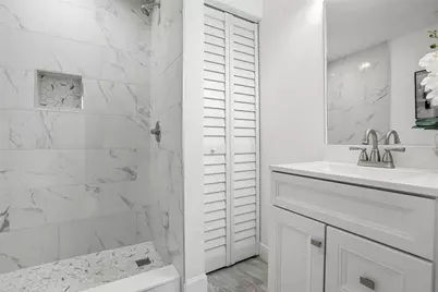 114 Connie Avenue, Tampa, FL 33613 - Photo 25