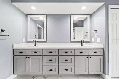 1645 Pinellas Bayway S #B2, Tierra Verde, FL 33715 - Photo 29