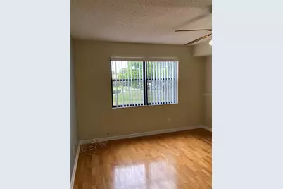 5920 80th Street N #204, Saint Petersburg, FL 33709 - Photo 25