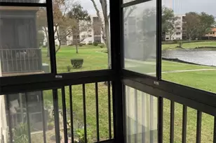 5920 80th St N, Saint Petersburg, FL 33709 - Photo 21