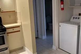 5920 80th St N, Saint Petersburg, FL 33709 - Photo 7