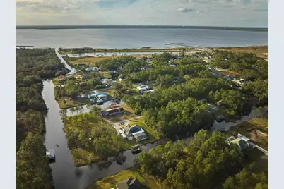 28 and 30 Amaryllis Drive, Indian Lake Estates, FL 33855 - Photo 3