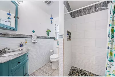 2015 Park Street N, Saint Petersburg, FL 33710 - Photo 15