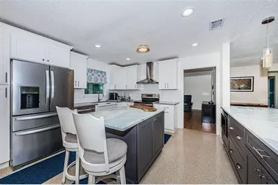 2015 Park Street N, Saint Petersburg, FL 33710 - Photo 5