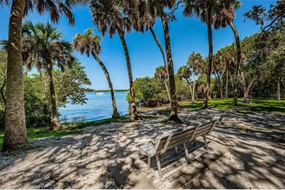 2015 Park Street N, Saint Petersburg, FL 33710 - Photo 39