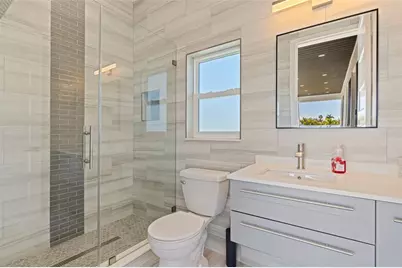 6062 Bayou Grande Boulevard NE, Saint Petersburg, FL 33703 - Photo 21