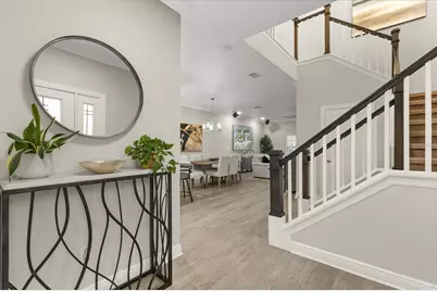 171 Valencia Circle, Saint Petersburg, FL 33716 - Photo 5