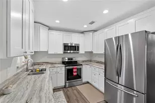 5600 32nd Ave N, Saint Petersburg, FL 33710 - Photo 7