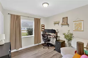 5600 32nd Ave N, Saint Petersburg, FL 33710 - Photo 13