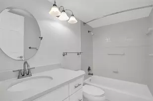 7625 Sun Island Dr S, South Pasadena, FL 33707 - Photo 23