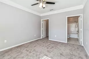 10434 Villa View Cir, Tampa, FL 33647 - Photo 21