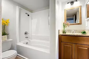 711 Russell Ln, Brandon, FL 33510 - Photo 17