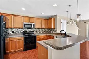 10851 Kensington Park Ave, Riverview, FL 33578 - Photo 9