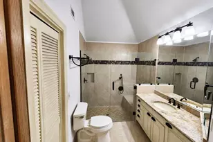 3522 Shoreline Cir, Palm Harbor, FL 34684 - Photo 23