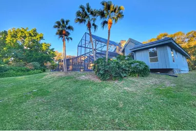 3522 Shoreline Circle, Palm Harbor, FL 34684 - Photo 11