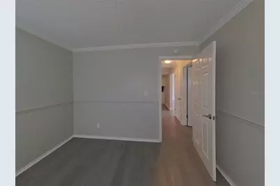 [Address not provided], Saint Petersburg, FL 33705 - Photo 13