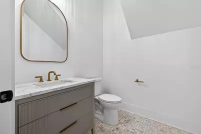 8101 Country Club Road N, Saint Petersburg, FL 33710 - Photo 29