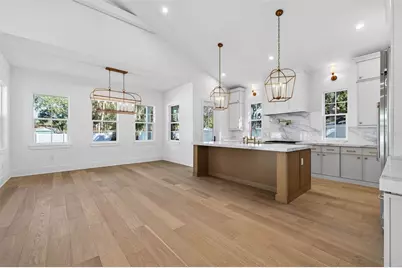 8101 Country Club Road N, Saint Petersburg, FL 33710 - Photo 13