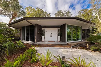 7117 Sunshine Drive S, Saint Petersburg, FL 33705 - Photo 3