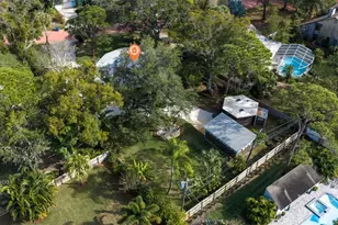 7117 Sunshine Dr S, Saint Petersburg, FL 33705 - Photo 41