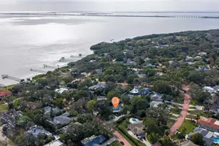 7117 Sunshine Dr S, Saint Petersburg, FL 33705 - Photo 35