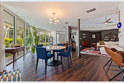 7117 Sunshine Drive S, Saint Petersburg, FL 33705 - Photo 11