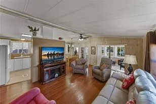 4912 Dorado St, Zephyrhills, FL 33541 - Photo 11