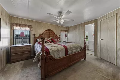 4912 Dorado Street, Zephyrhills, FL 33541 - Photo 21