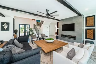 218 Sydney Ln, Redington Shores, FL 33708 - Photo 11