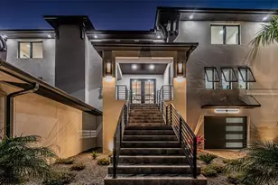 218 Sydney Ln, Redington Shores, FL 33708 - Photo 7