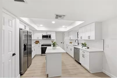 404 Bryan Oak Avenue, Brandon, FL 33511 - Photo 11