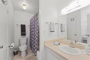 3765 41st St S, Saint Petersburg, FL 33711 - Photo 15