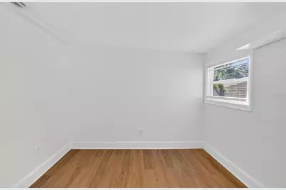1210 E Cayuga Street, Tampa, FL 33603 - Photo 23