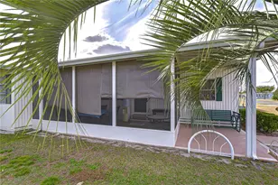 39612 Sterling Dr, Zephyrhills, FL 33542 - Photo 41