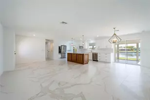 13797 Pinecrest Dr, Largo, FL 33774 - Photo 5